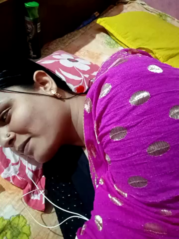 Hot_Pakhi