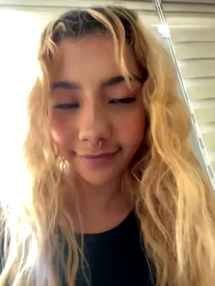 MIA_CUUTE-