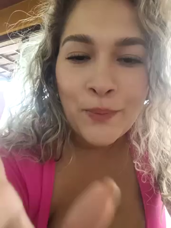Sara_smiiith211