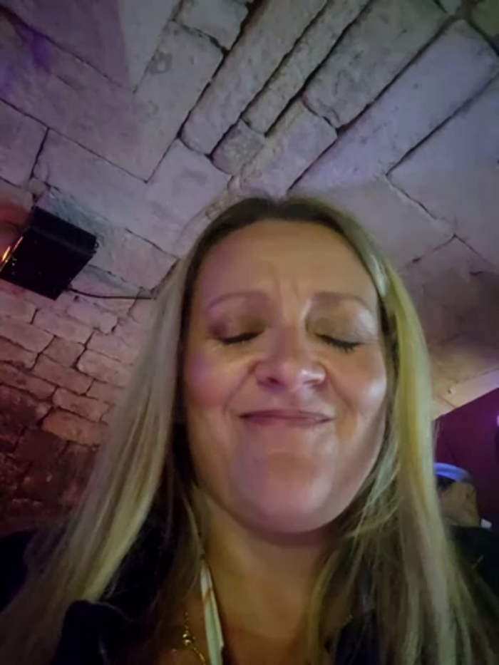 lady_charlyne