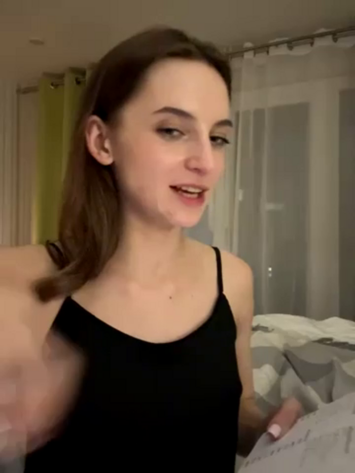 -AngelAri-