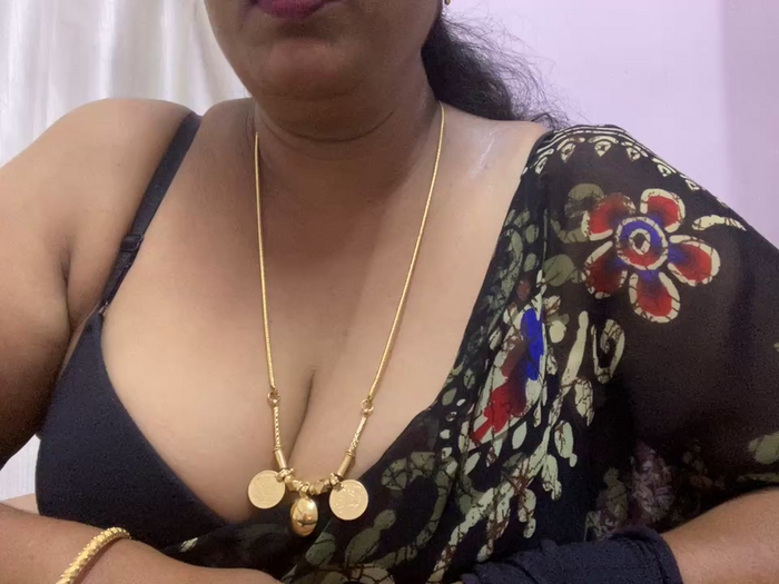Radhika-69