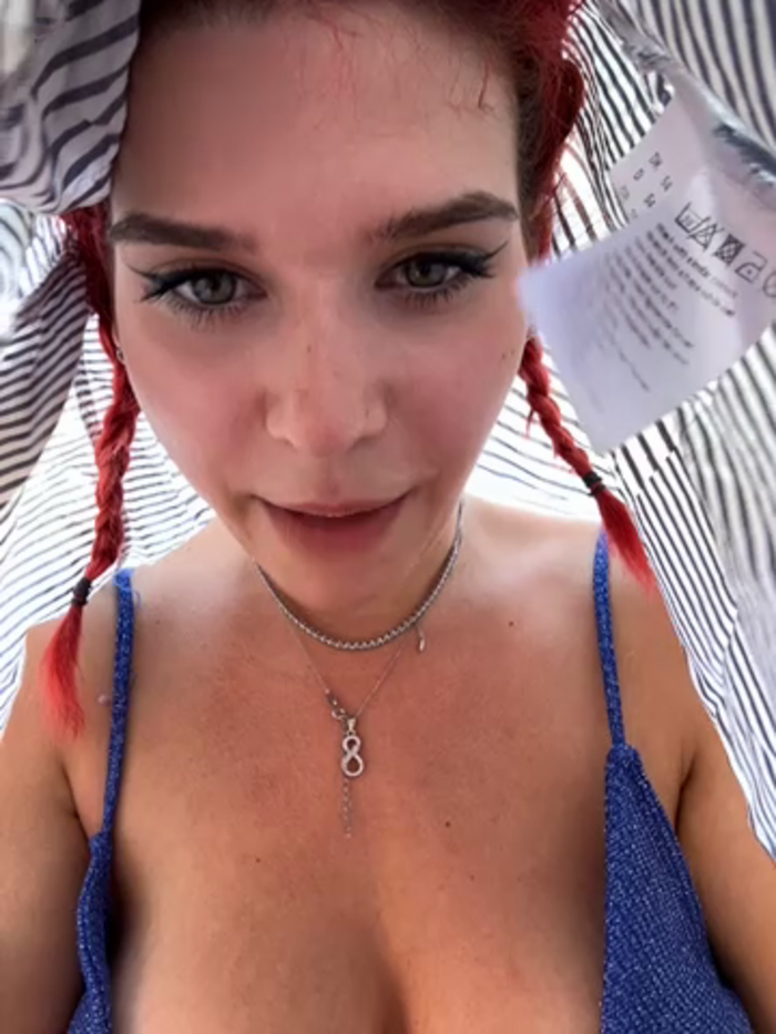 RiriRoseey