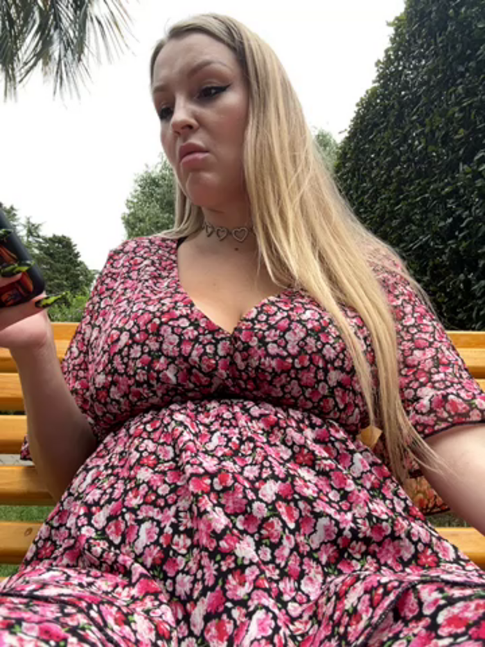 Teya_moon_