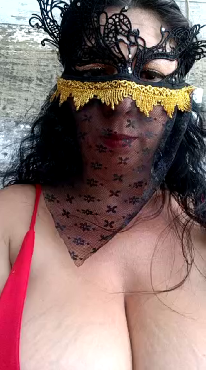 Mature-Mom
