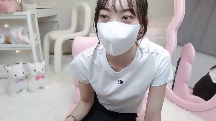 momo_room