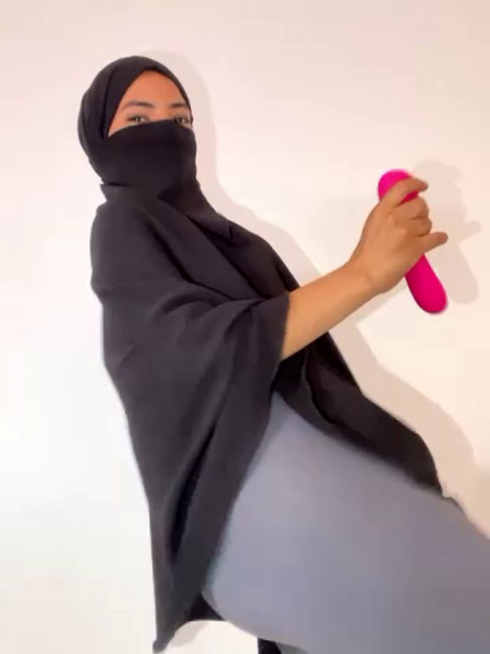 Hijabi_HotGirls