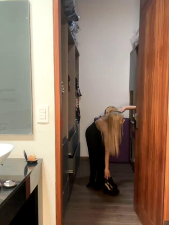 PinkBitch6