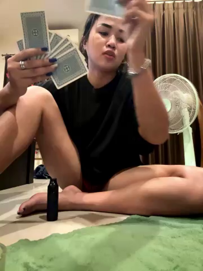 Bella_nasty69