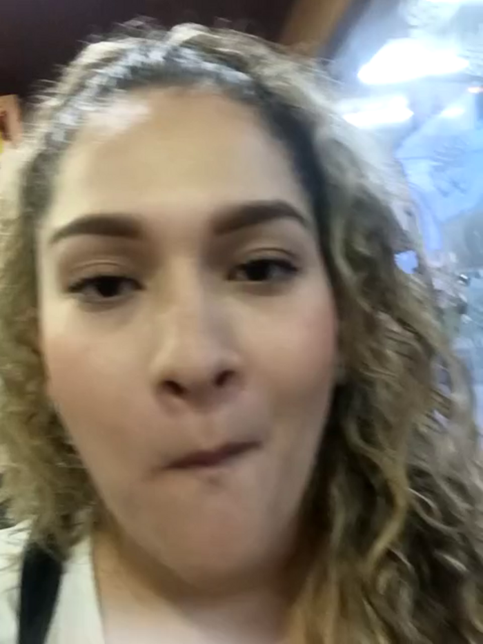Sara_smiiith211