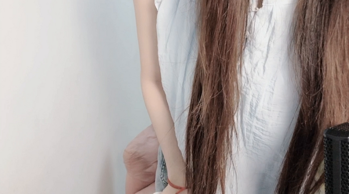 v-vivian