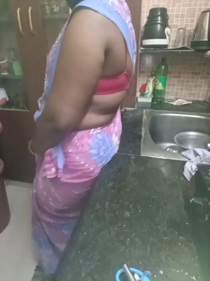 Tamil-hotwife