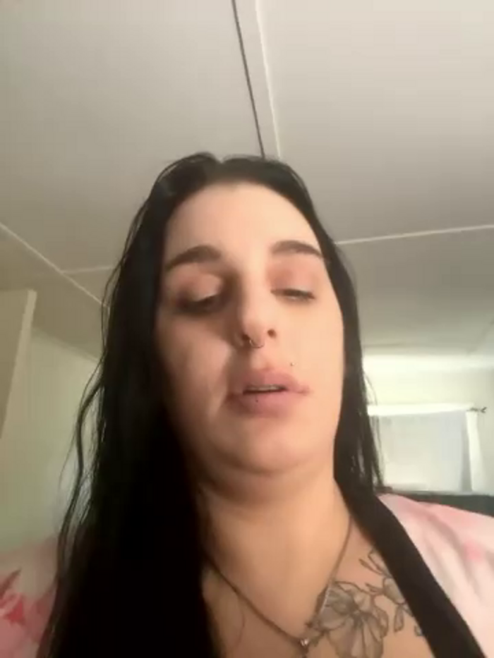 menaceswife