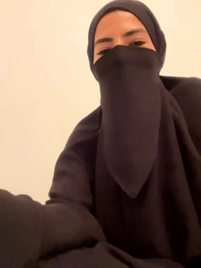 Hijabi_HotGirls