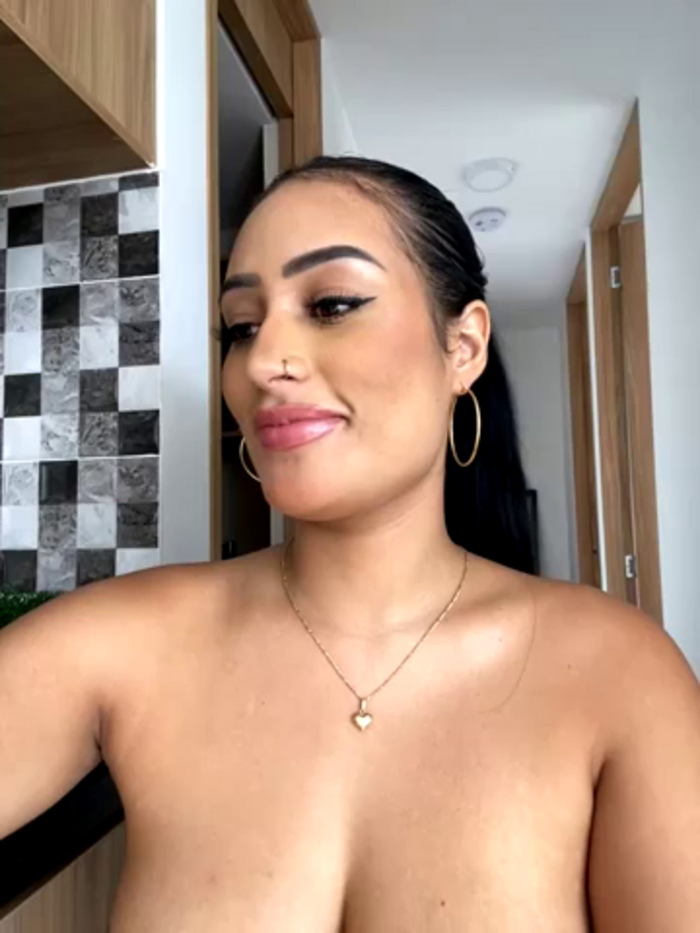 HELLEN_SANTOS
