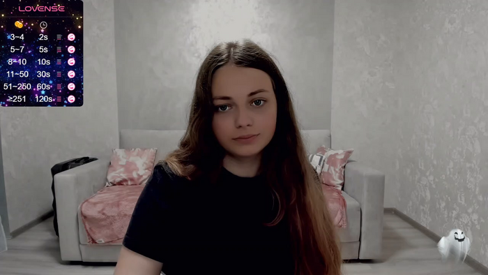 Nana_Hot
