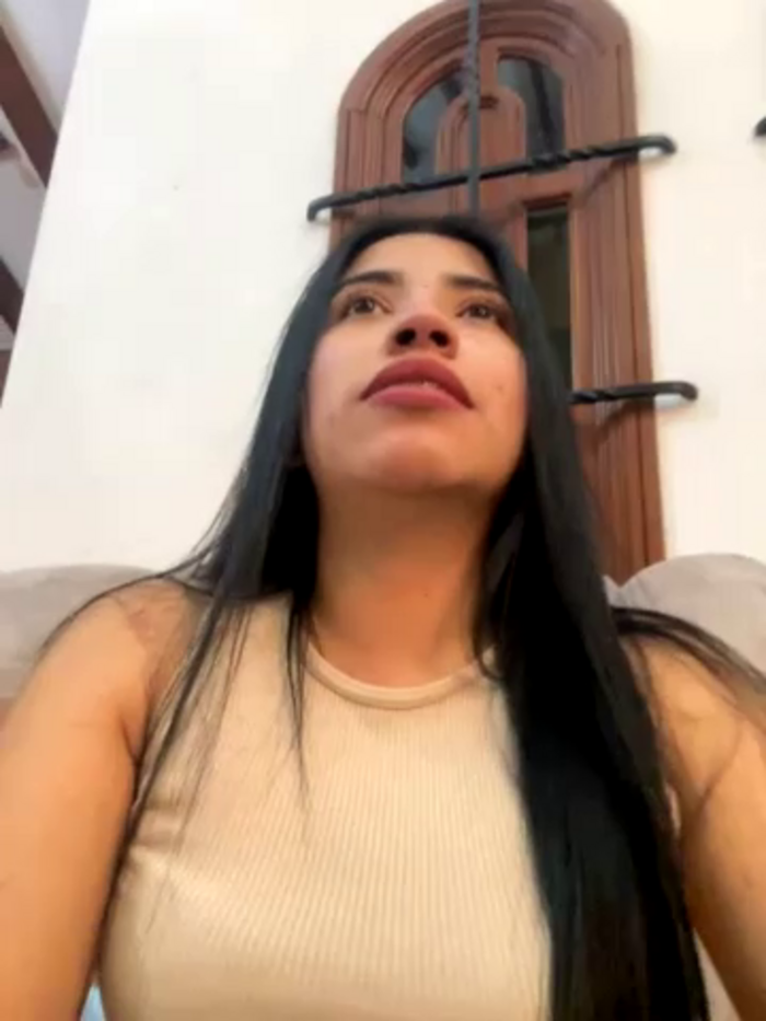 SaritaHot_69
