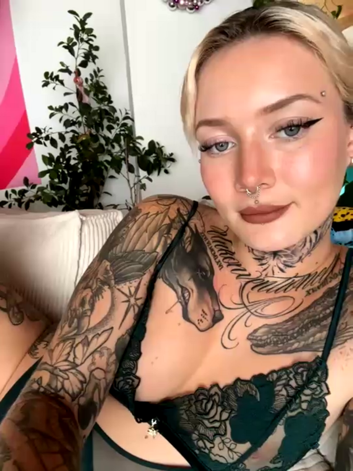 Stella-Kink