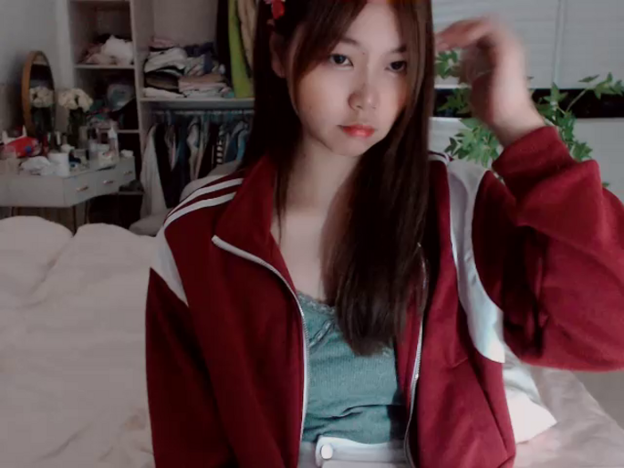 -Lucky_Girl