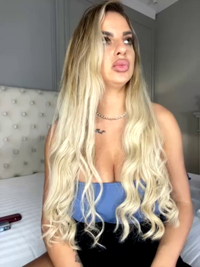 CassieJollie