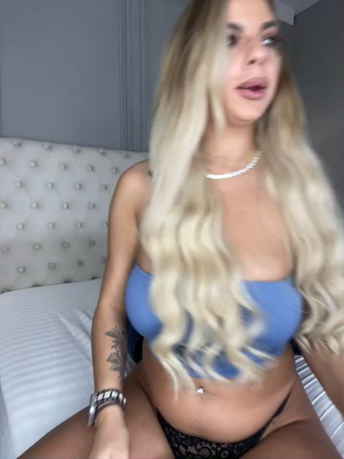 CassieJollie