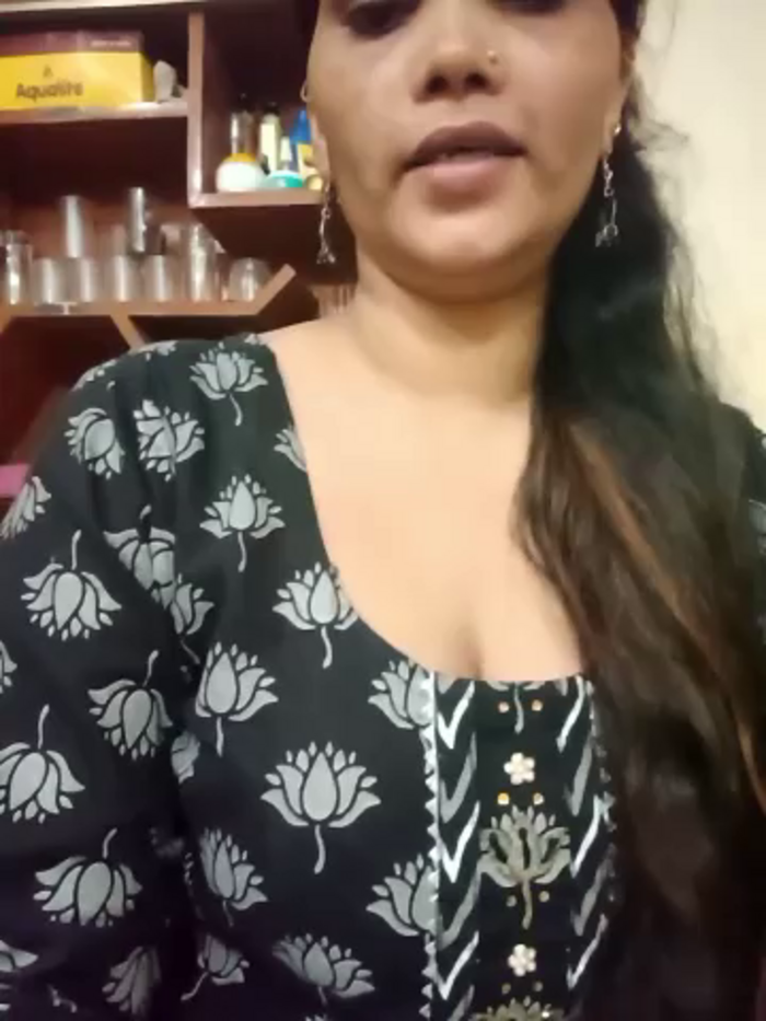 Hotty_sonia36