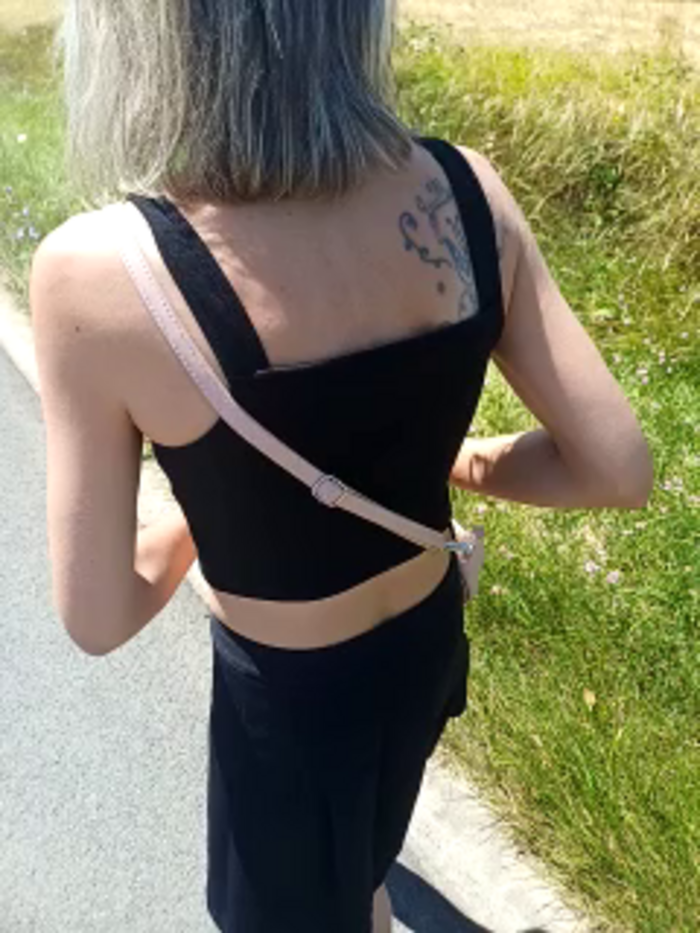 Timide_girl2