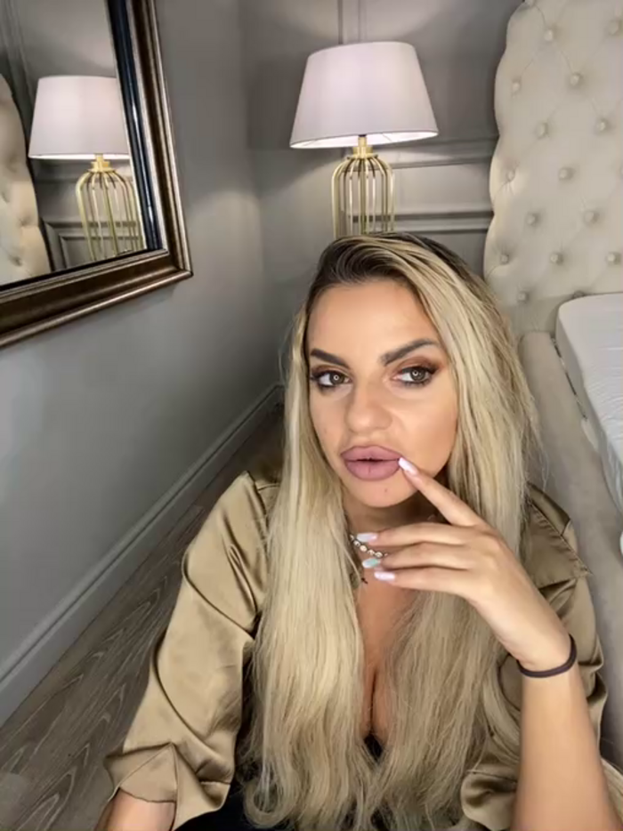 CassieJollie