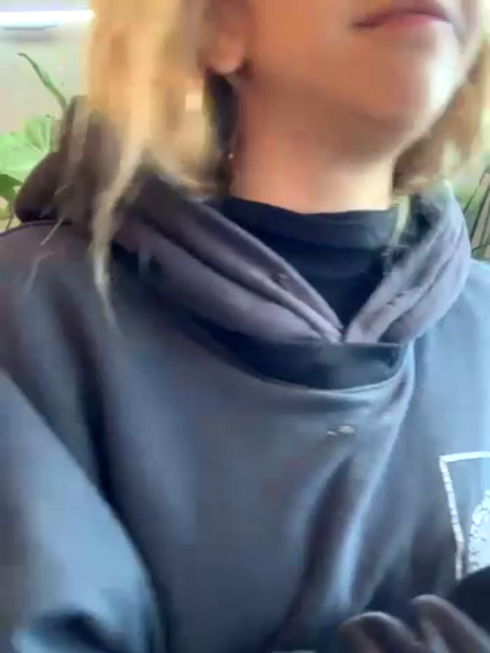 MIA_CUUTE-