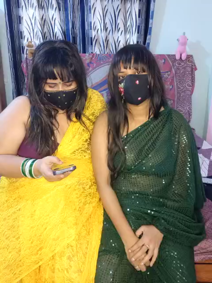 Indian_hotmilfs