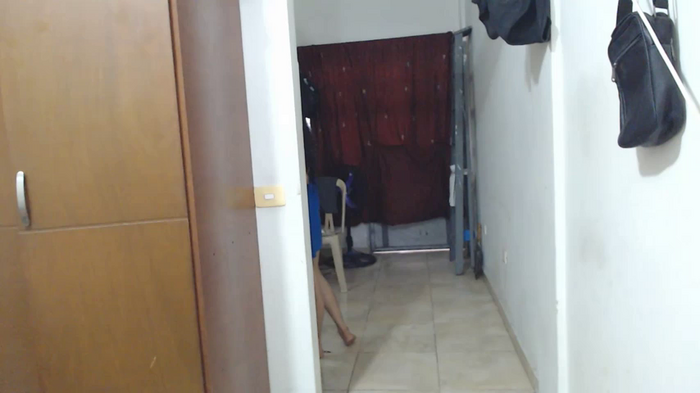 valeriaswang_Lucas