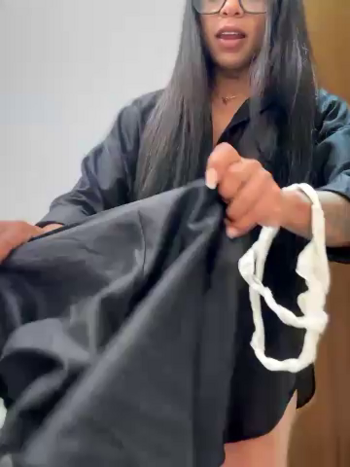 Charly_