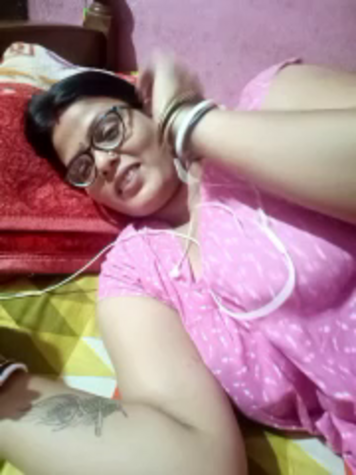 Hot_Pakhi