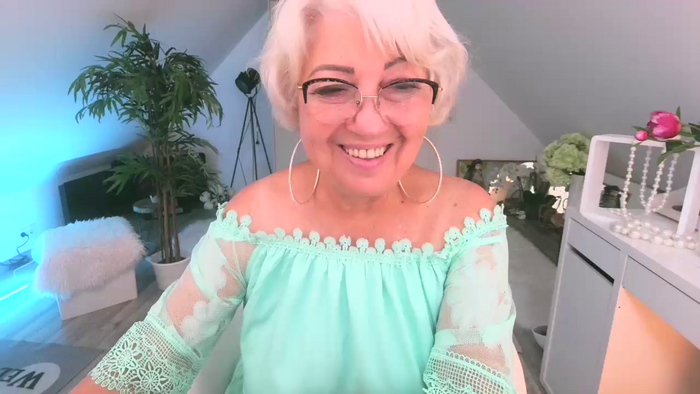 LovelyHelena
