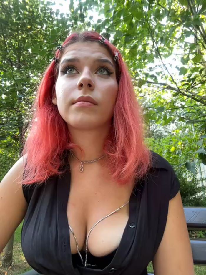 RiriRoseey