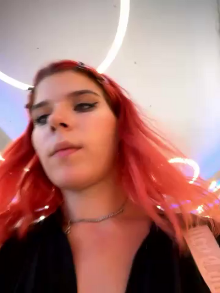 RiriRoseey