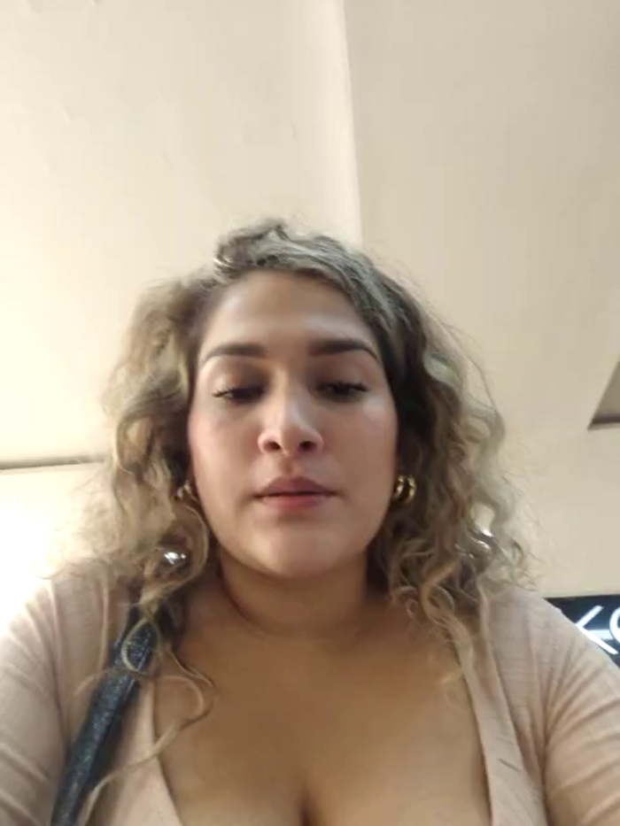 Sara_smiiith211