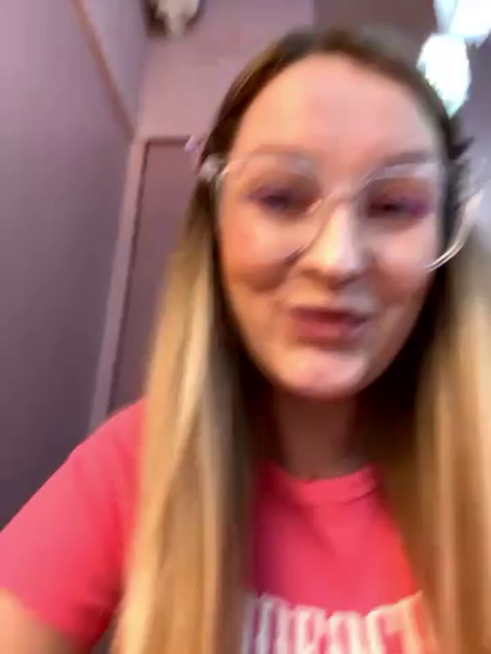 Teya_moon_