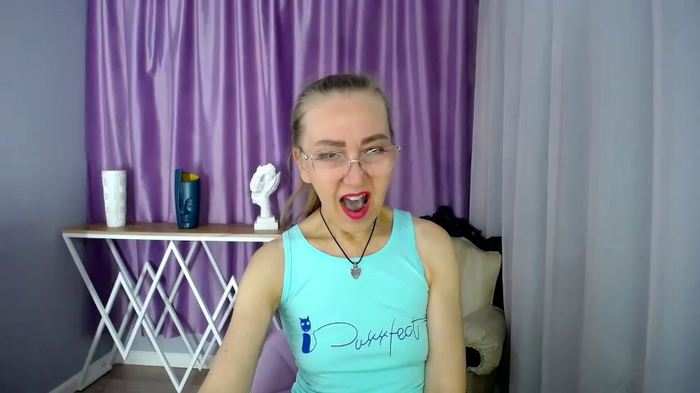 queen_a_n_i