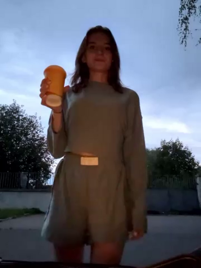 -AngelAri-
