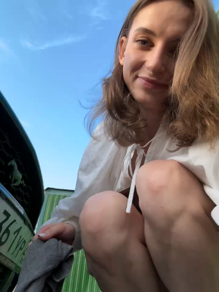 -AngelAri-