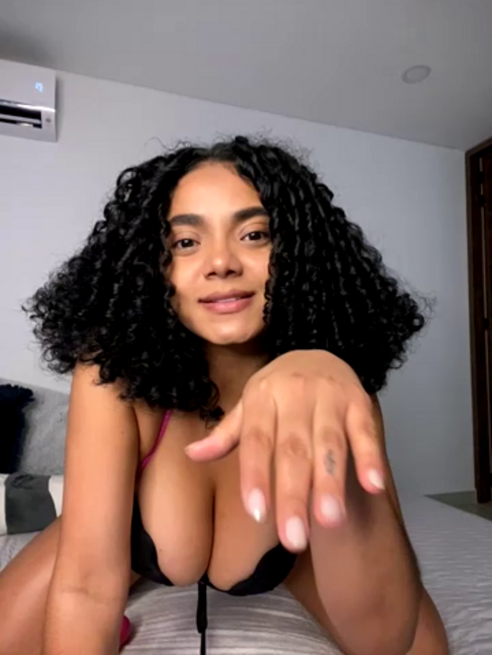 Curlyier