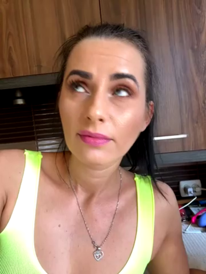 _Akathemodel_