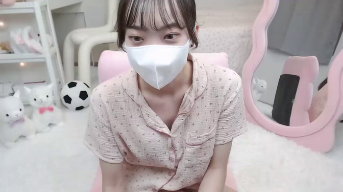 momo_room