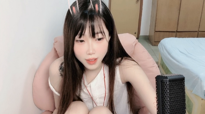 v-vivian