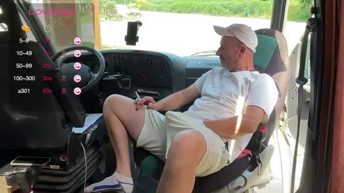 Cruising_Land