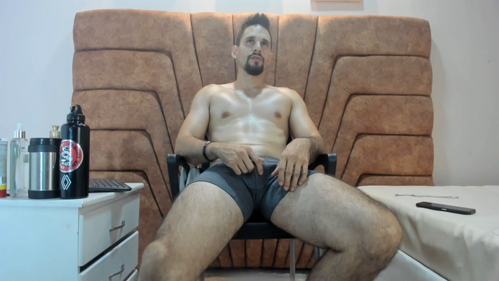 JACKRAVENN