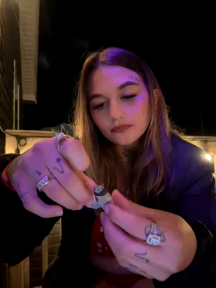 chloetease