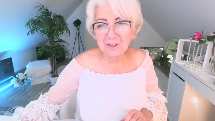 LovelyHelena