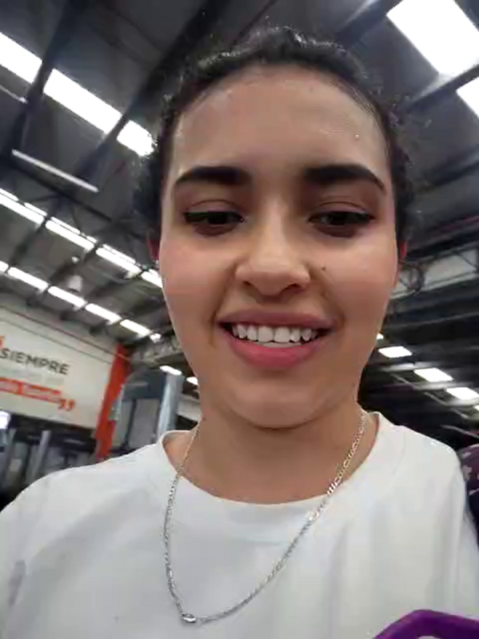 Lucy_Marin